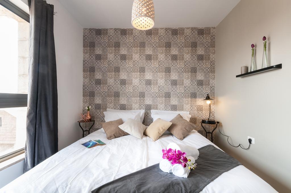 Sweet Inn Apartments - Nisim Bachar Street Jerusalem Room photo